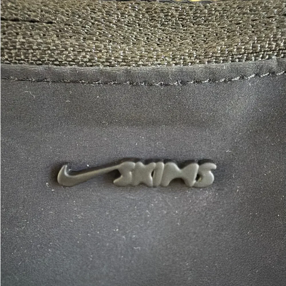 SKIMS x Nike Fanny Pack Bag Size OS in Black